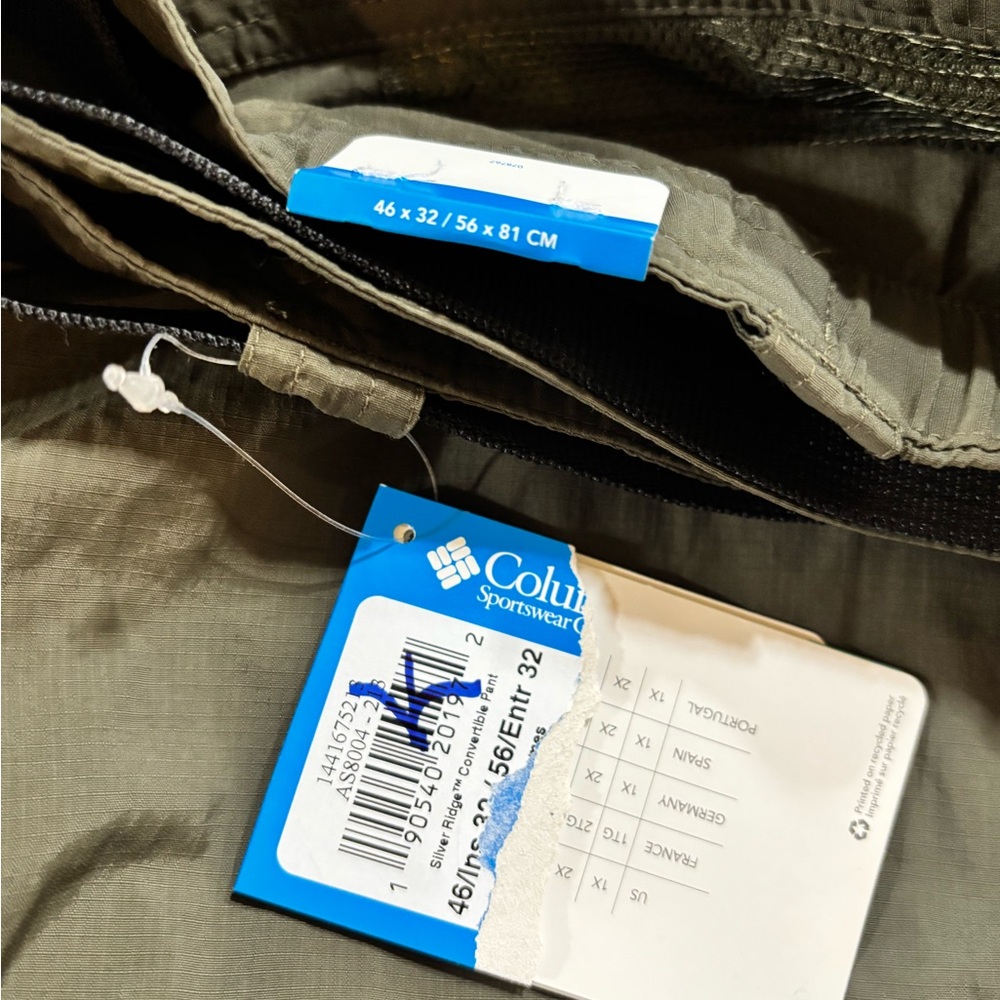 Columbia Men's Cargo Pants in Olive - Picture 3 of 3
